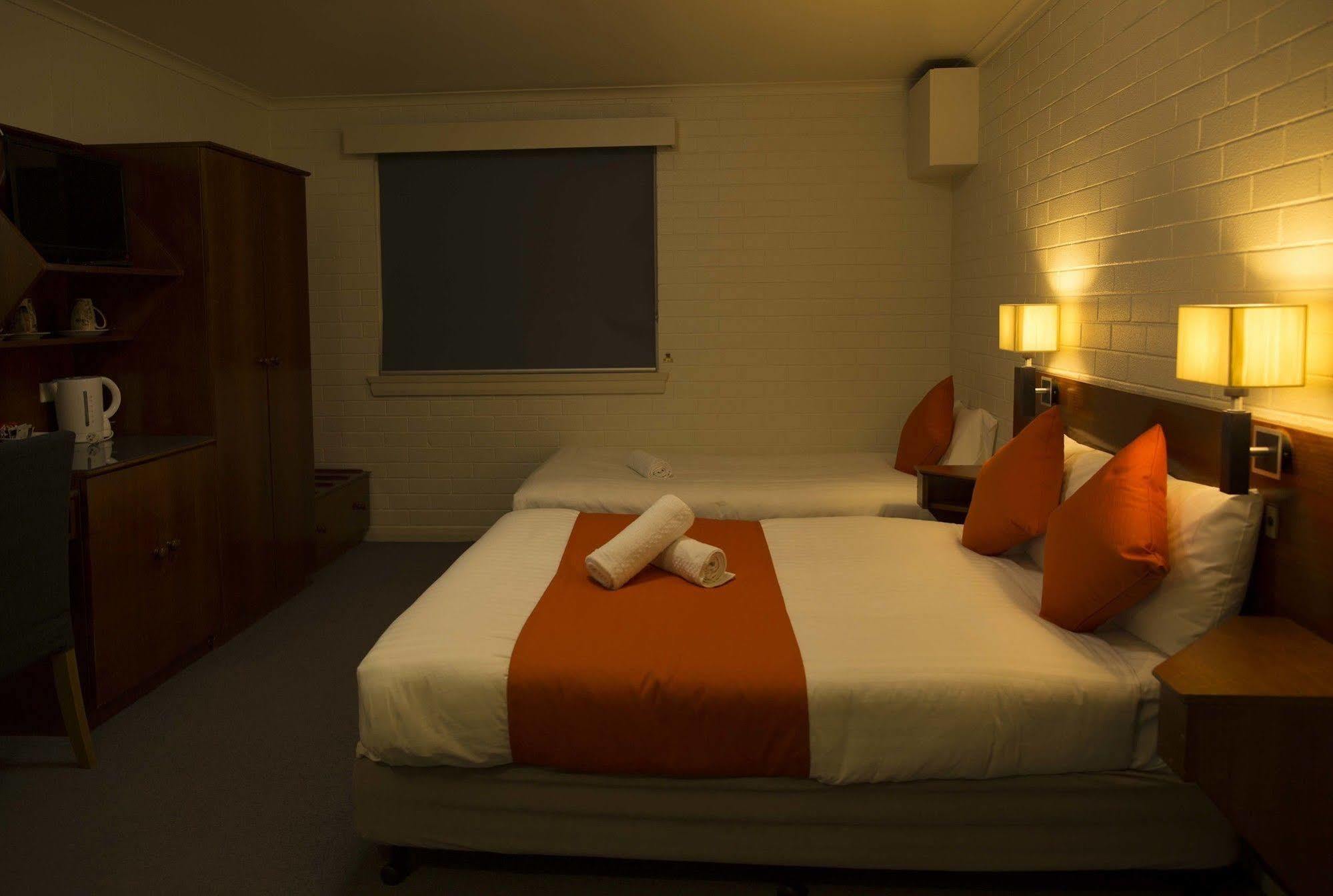 เดอะ คอร์นวอล ฮิสตอริก โฮเต็ล Hotel ลอนเชสตัน ภายนอก รูปภาพ